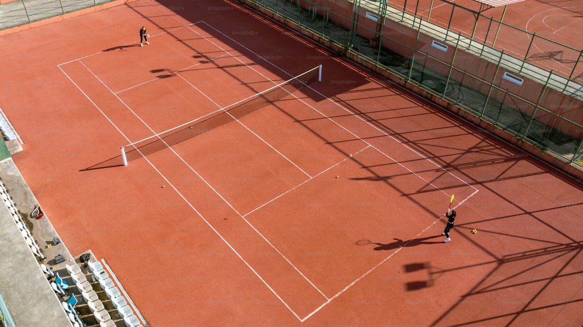 Tennis vs Pickleball: Which Sport Is Right for You?